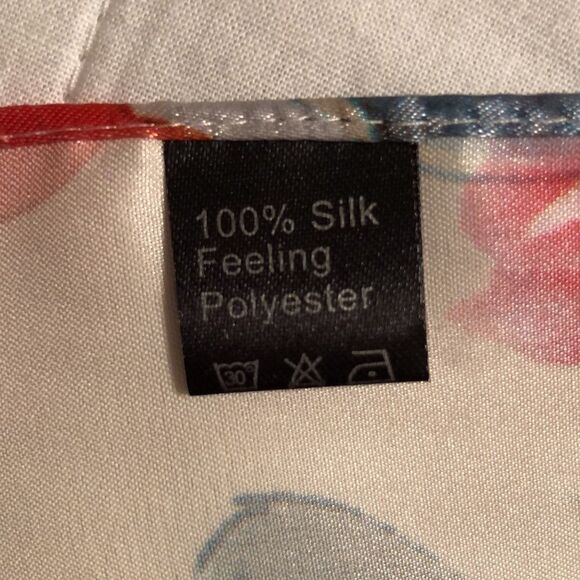 Large Vibrant Floral Polyester Scarf - Picture 8 of 11